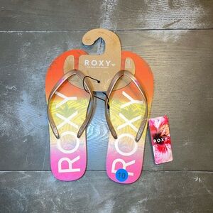 Roxy Pink Yellow Orange Ladies Flip Flops NWT 10